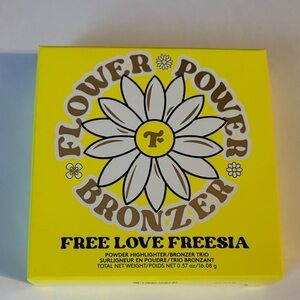 NEW Flower Power Free Love Freesia Highlighter/Bronzer Trio